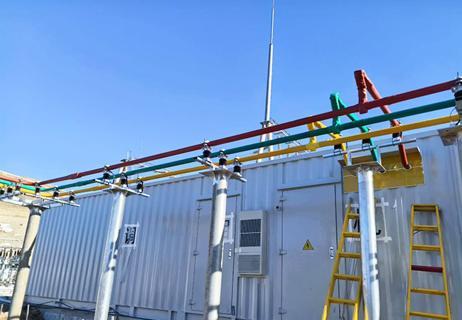 ����ĸ��